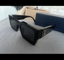 Louis Vuitton LV Clash Large