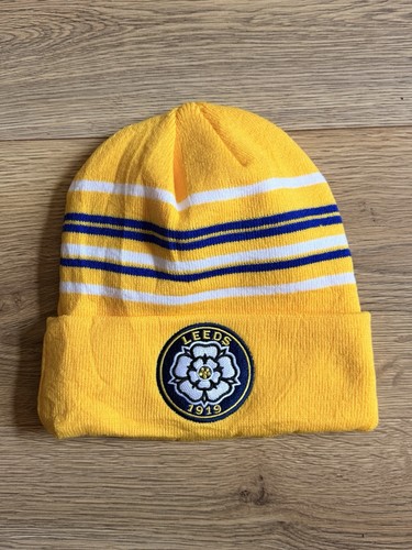 Leeds united yellow - yellow, knitted