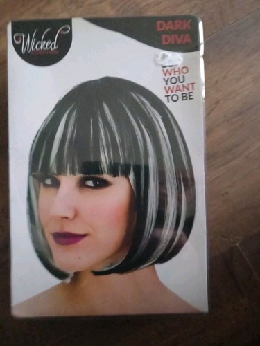 Black silver diva bob wig - bob,