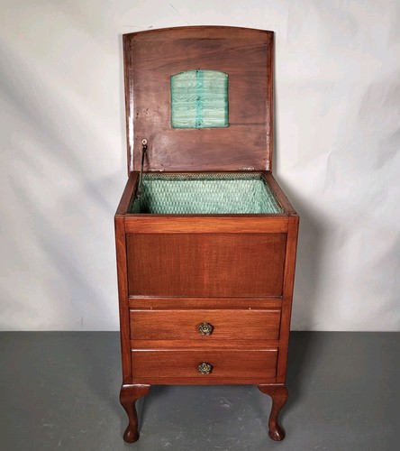Vintage sewing box woodn - vintage, craft