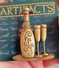 Vintage Signed JJ Brooch