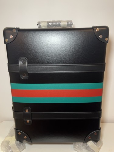 Brand new black gucci - brand,