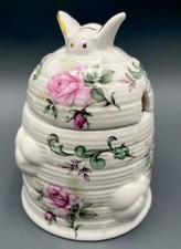 Crown victorian bee - victorian,