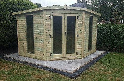 10x10 corner house - 10x10,