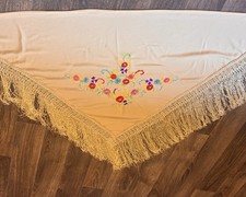 Flamenco Shawl Mantoncillo