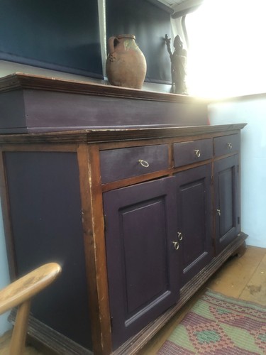 sideboard