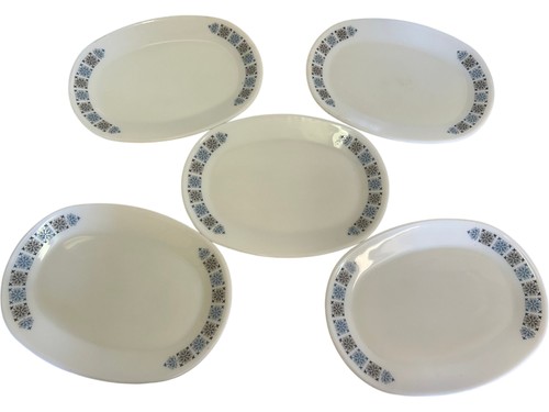 Pyrex vintage oval plates set - pyrex,