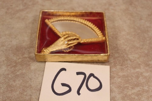 G70 vintage small gold tone - g70,