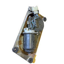 Suzuki Grand Vitara front wiper motor  (2002-2005)
