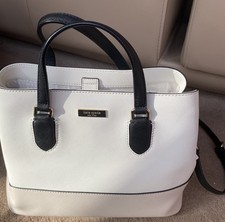 KATE SPADE CREAM/BEIGE HAND
