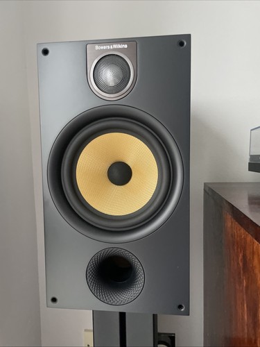 Bowers wilkins 685 - &,
