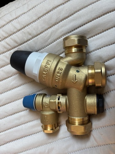 Caleffi multibloc valve group - caleffi,