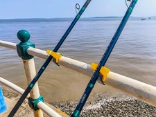 FISHING ROD HOLDER FOR PIER