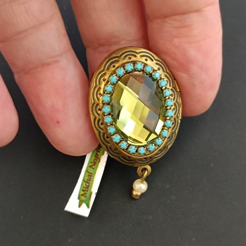 Michal negrin locket - ring, oval