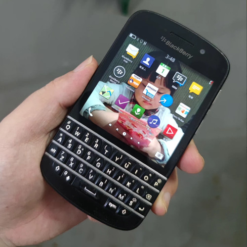 Blackberry q10 unlocked 1 - blackberry, 3.1"