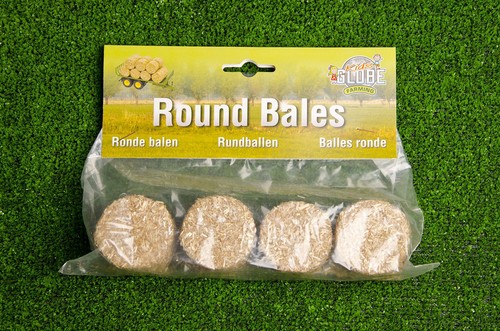 Round straw bales - round, set