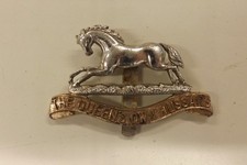 MILITARY BADGE THE QUEEN'S OWN
