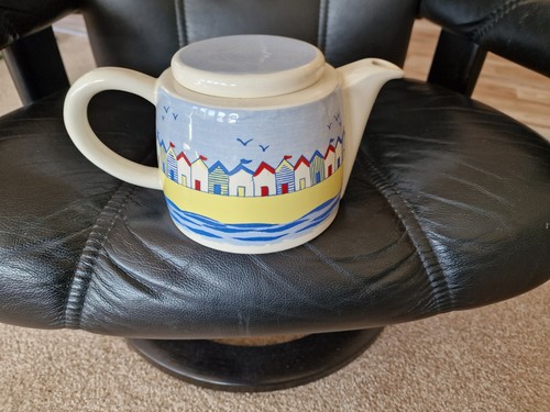Poole pottery beach - pottery,