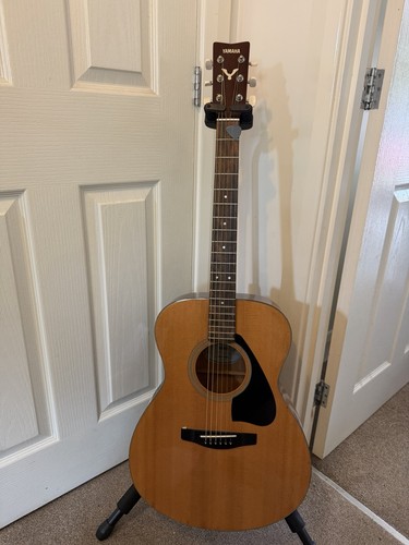 Yamaha fs310 dove acoustic - yamaha,