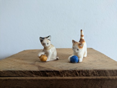Vintage porcelain kitten - vintage,