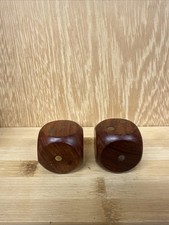 Pair Of Large ROSEWOOD Dice With Brass Inlaid Spots - 4cm x 4cm x 4cm (124A)