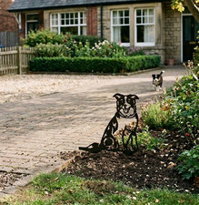 Border Collie Metal Garden