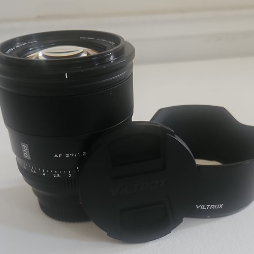 Viltrox pro 27mm 2 - 27mm, f1.2