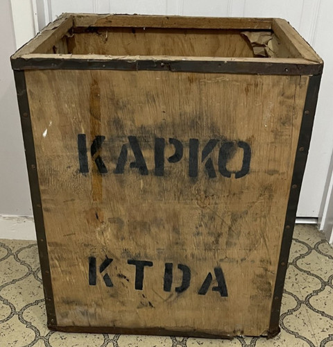 Vintage tea shipping crate - shipping,