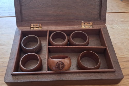 Vintage hardwood napkin rings - hardwood,