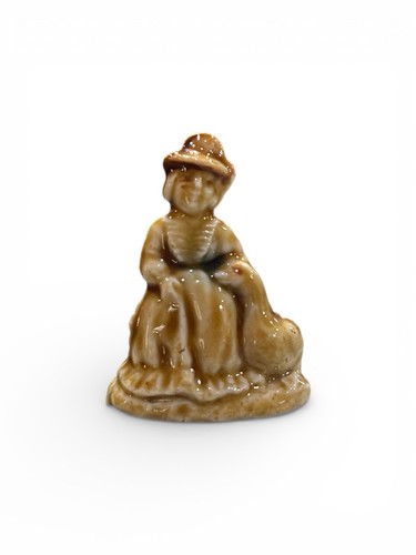 Vintage wade whimsies mother - vintage,