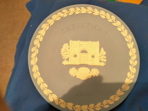 Wedgwood blue jasper - ,