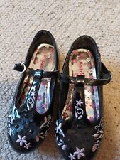 Black Girl Shoes Size 12 With Pink Patterns 