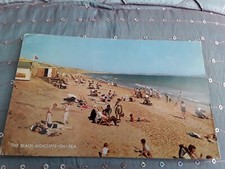 POSTCARD THE BEACH HIGHCLIFFE ON SEA DORSET nr BOURNEMOUTH to CHESSINGTON SURREY