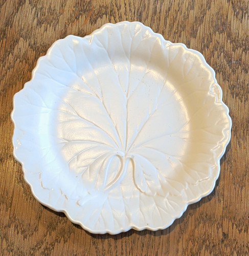 Wedgwood leaf pattern - pattern, white