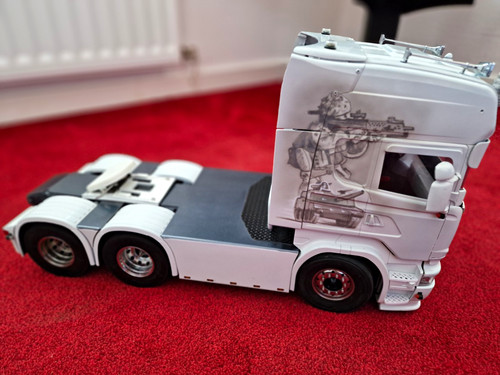 Tamiya rc truck - 1:14,