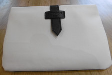 Qatar Airways new Diptyque White Ladies Wash Bag Business Class