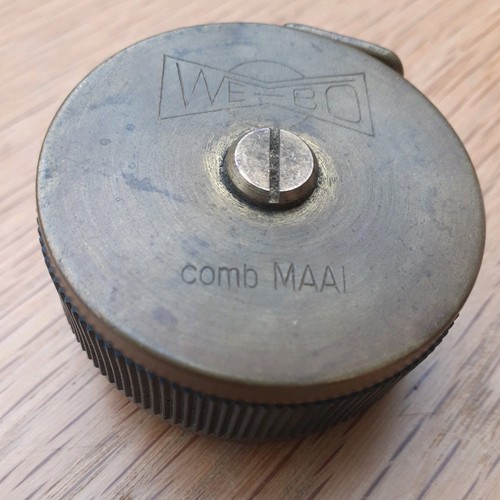 Comb maal livestock - comb,