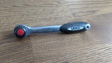 LASER TOOLS 1/4" DR RATCHET HANDLE DRIVER CHROME VANADIUM 