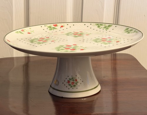 Enesco swiss strawberry dot - swiss,