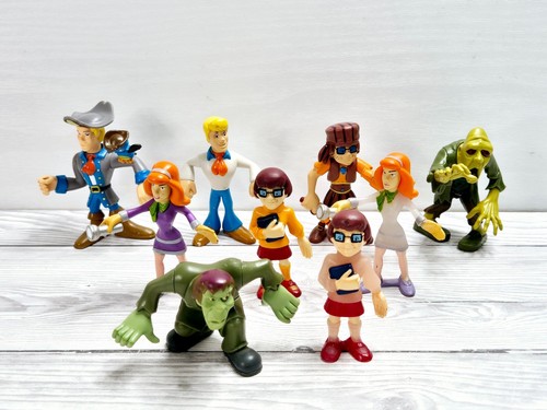 Scooby doo figure bundle x9pc - scooby,
