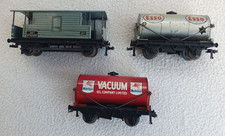 3 x Vintage Hornby 3 Rail Wagons BR Brake Van, Esso Tank, Mobil Vacuum Tank