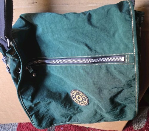 Kipling forest green - kipling-forest,