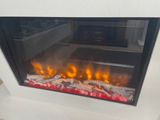Celsi Electric Fire Aleesia Hole in the Wall VR Ultiflame