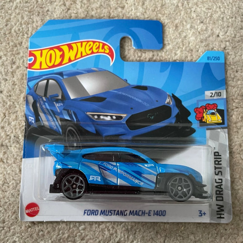 Hot wheels ford mustang mach - hot,