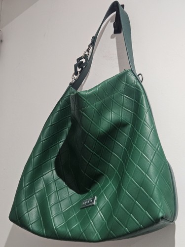 Bessie london green - bessie,