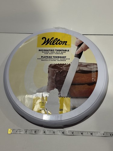 Wilton cake decorating - wilton,