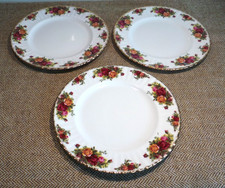 Set of 3 Royal Albert Old
