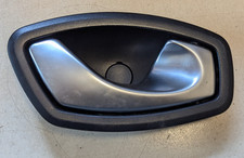 RENAULT CLIO INTERIOR DOOR HANDLE REAR RIGHT DRIVER 2015 MK4 (12-16) 826720001R