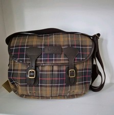 Barbour Medium Classic Tartan