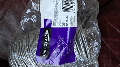 Aluminium pie cases approx - pie,